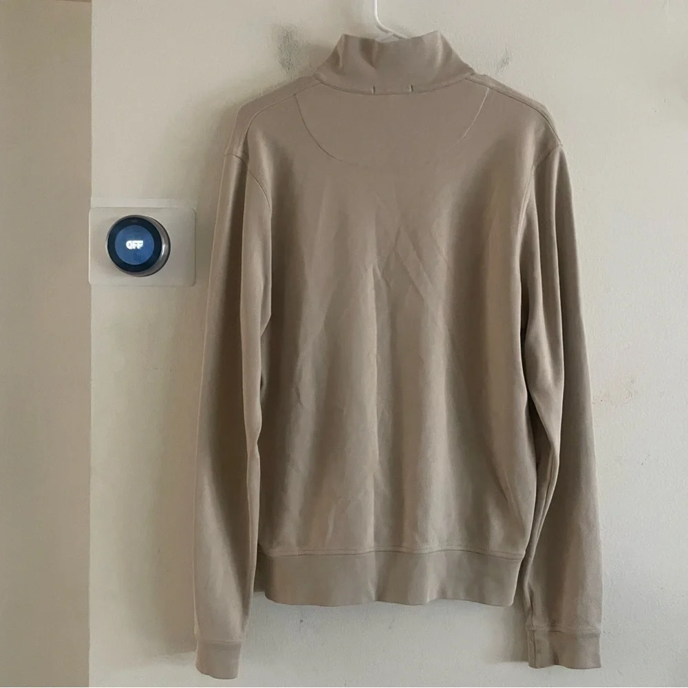 Burberry Men's Tan long sleeve Sweater size medium